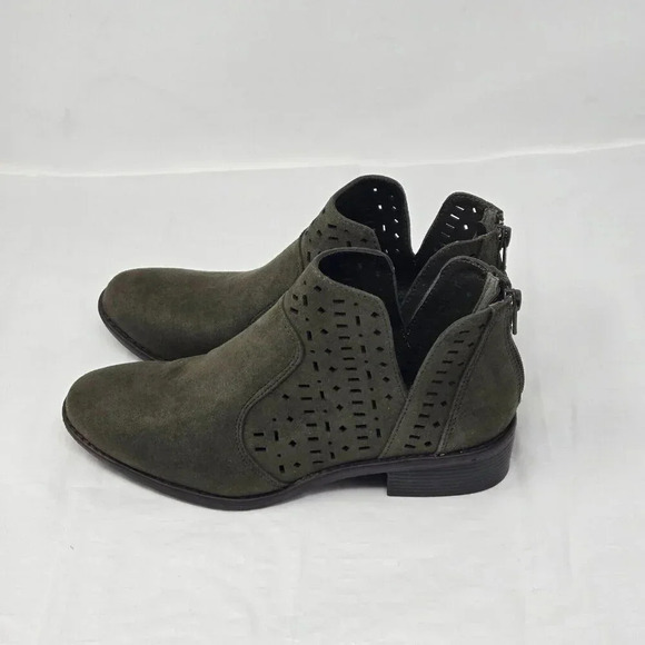 Euro Sofft Catarina Ankle Boots Laser Cut Out Suede green size 6.5 M - Picture 2 of 7